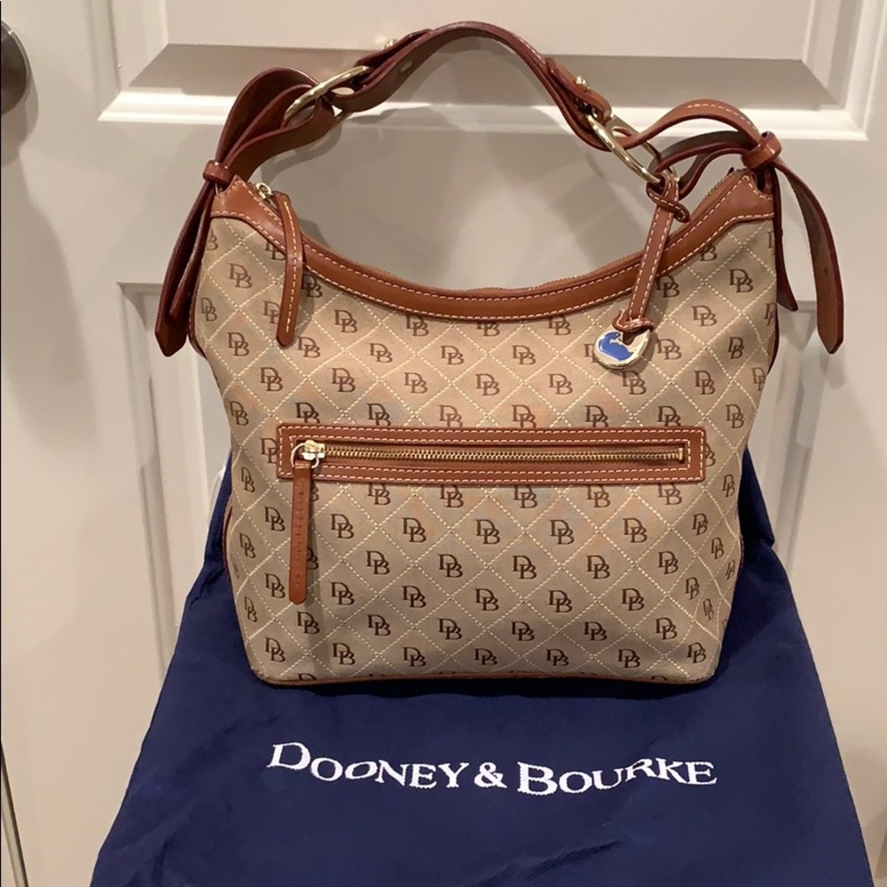 DOONEY & BOURKE Maxi Quilt Tote